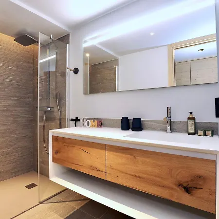 De Luxe Skis Aux Pieds Avec - - Fr-1-575-192 *