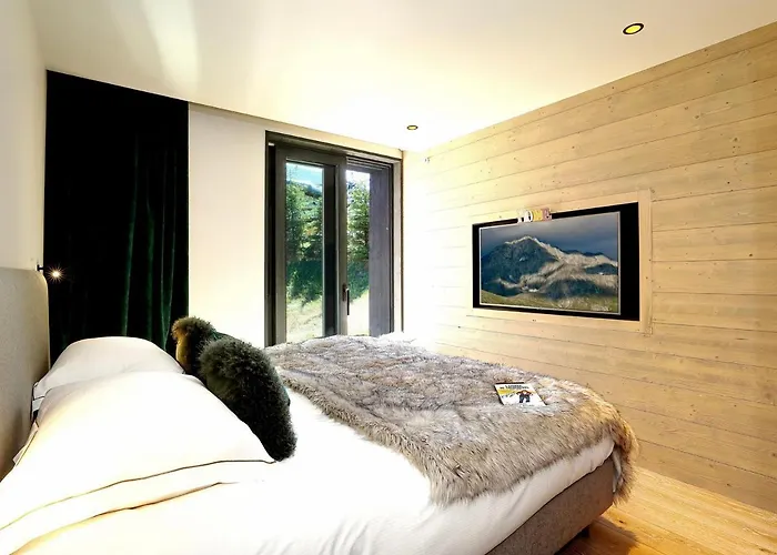 Chalet De Luxe Skis Aux Pieds Avec - - Fr-1-575-192 Courchevel