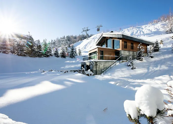 De Luxe Skis Aux Pieds Avec - - Fr-1-575-192 * Courchevel