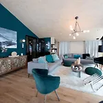 Chalet De Luxe Skis Aux Pieds Avec - - Fr-1-575-192 *